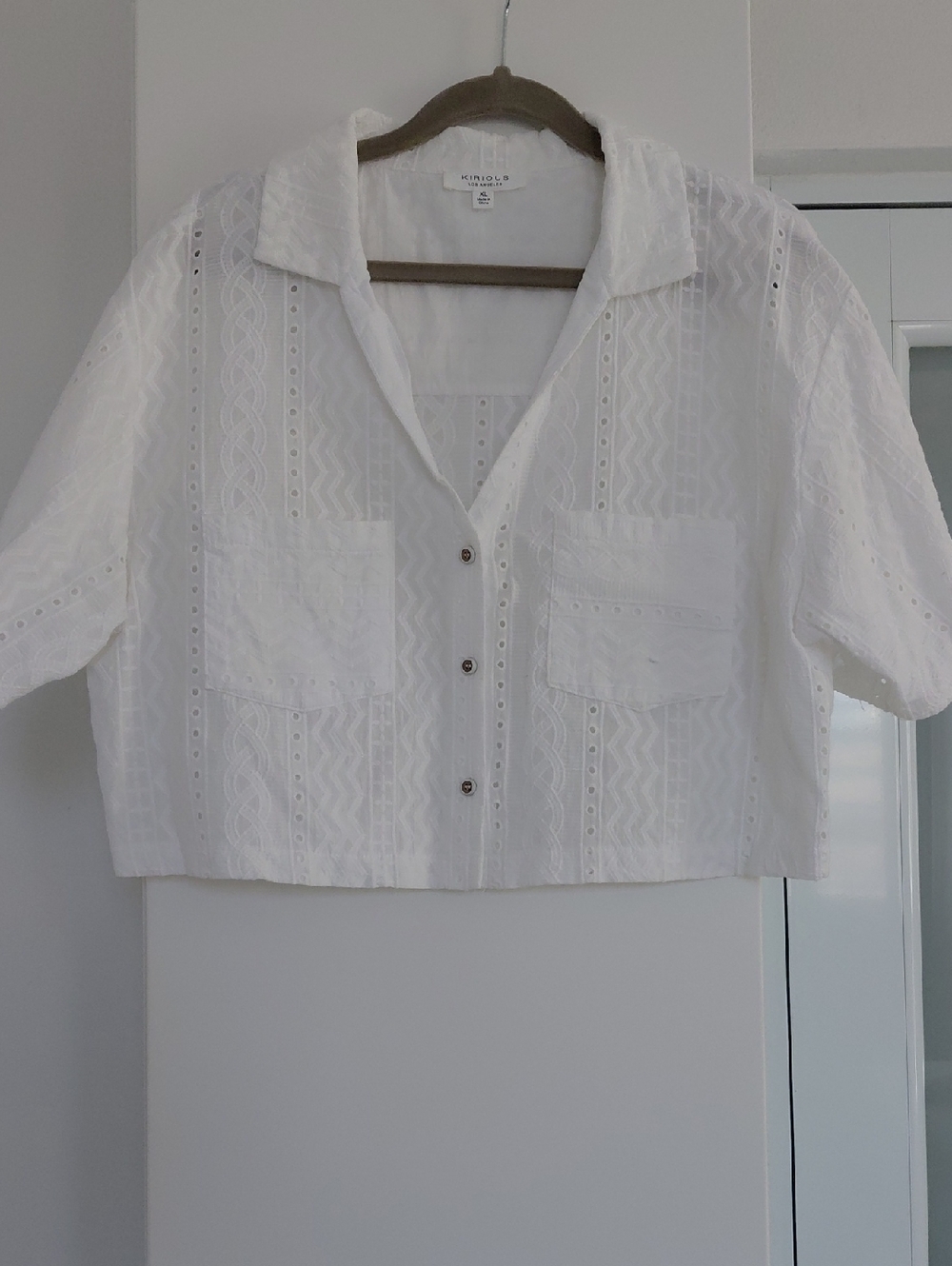 Kirious Los Angeles Eyelet Top